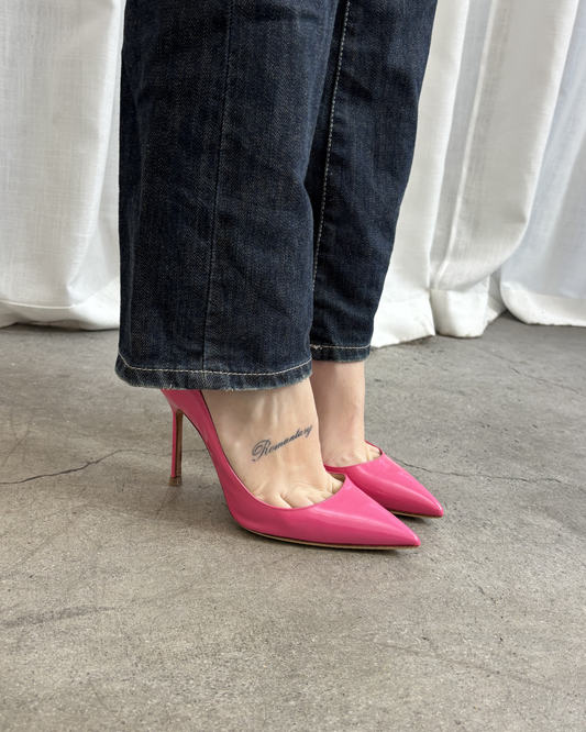 Manolo Blahnik Neon Pink Heels