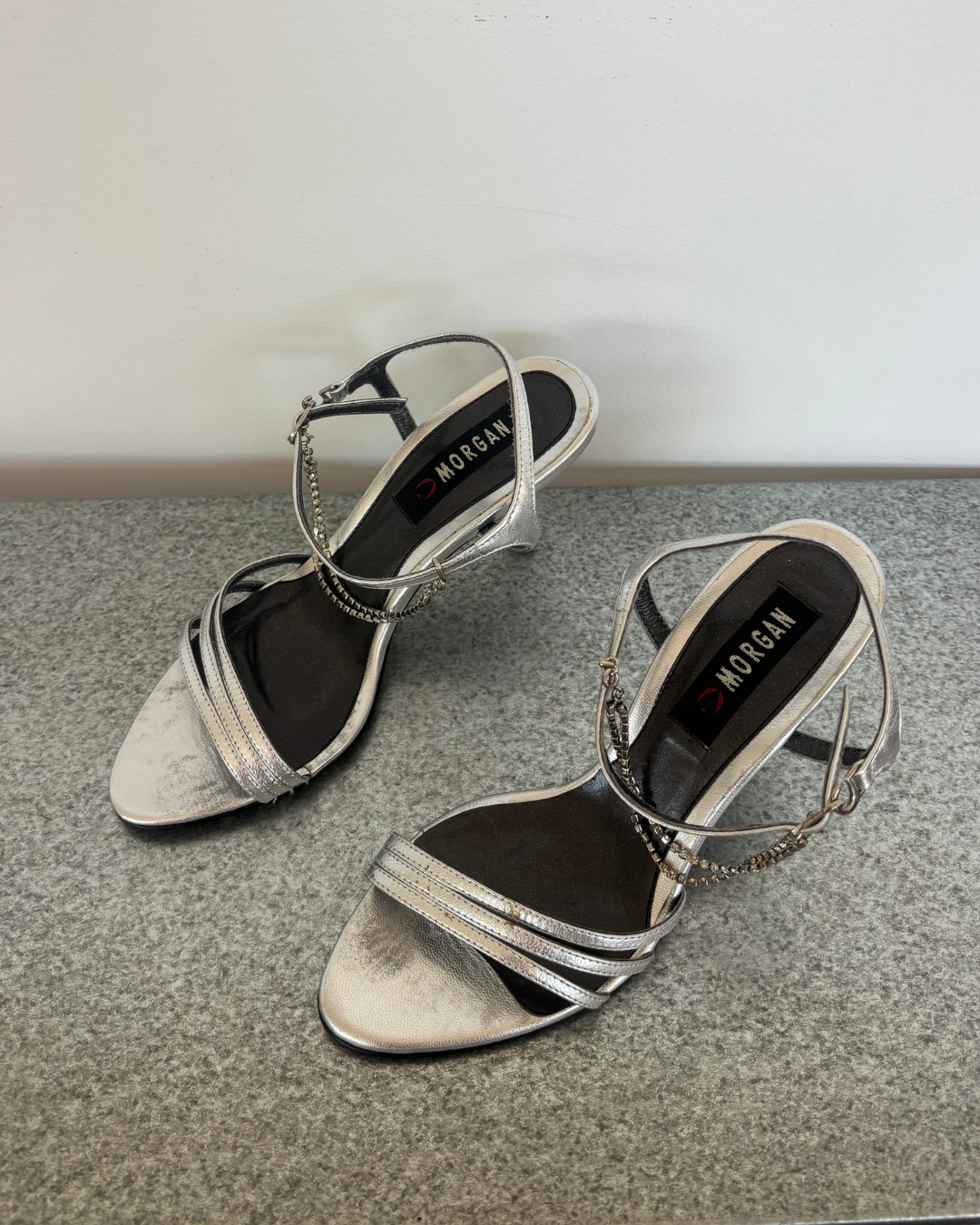 Morgan De Toi Silver Heels With Chain