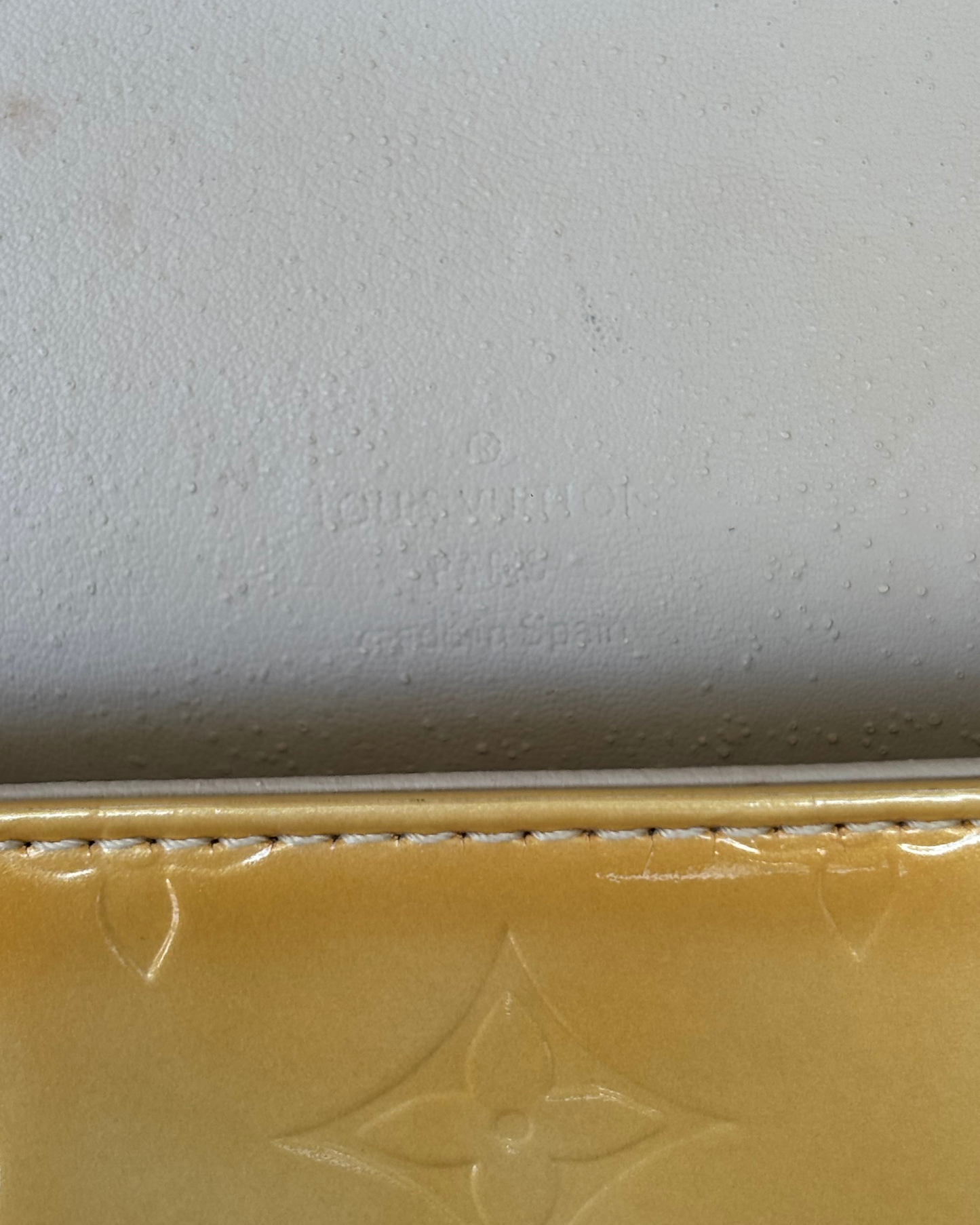 Louis Vuitton Monogram Vernis Pochette