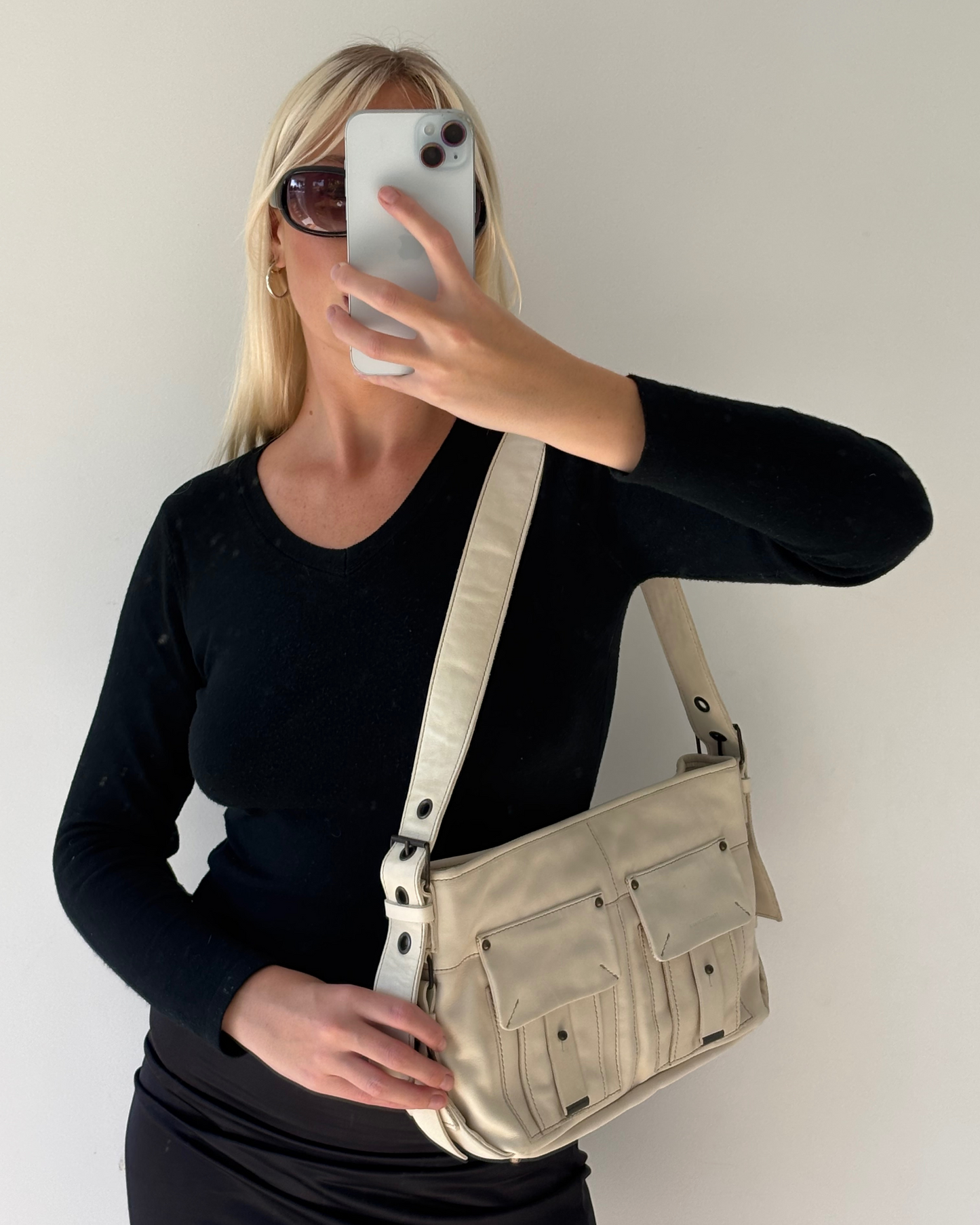 Francesco Biasia Cream Bag